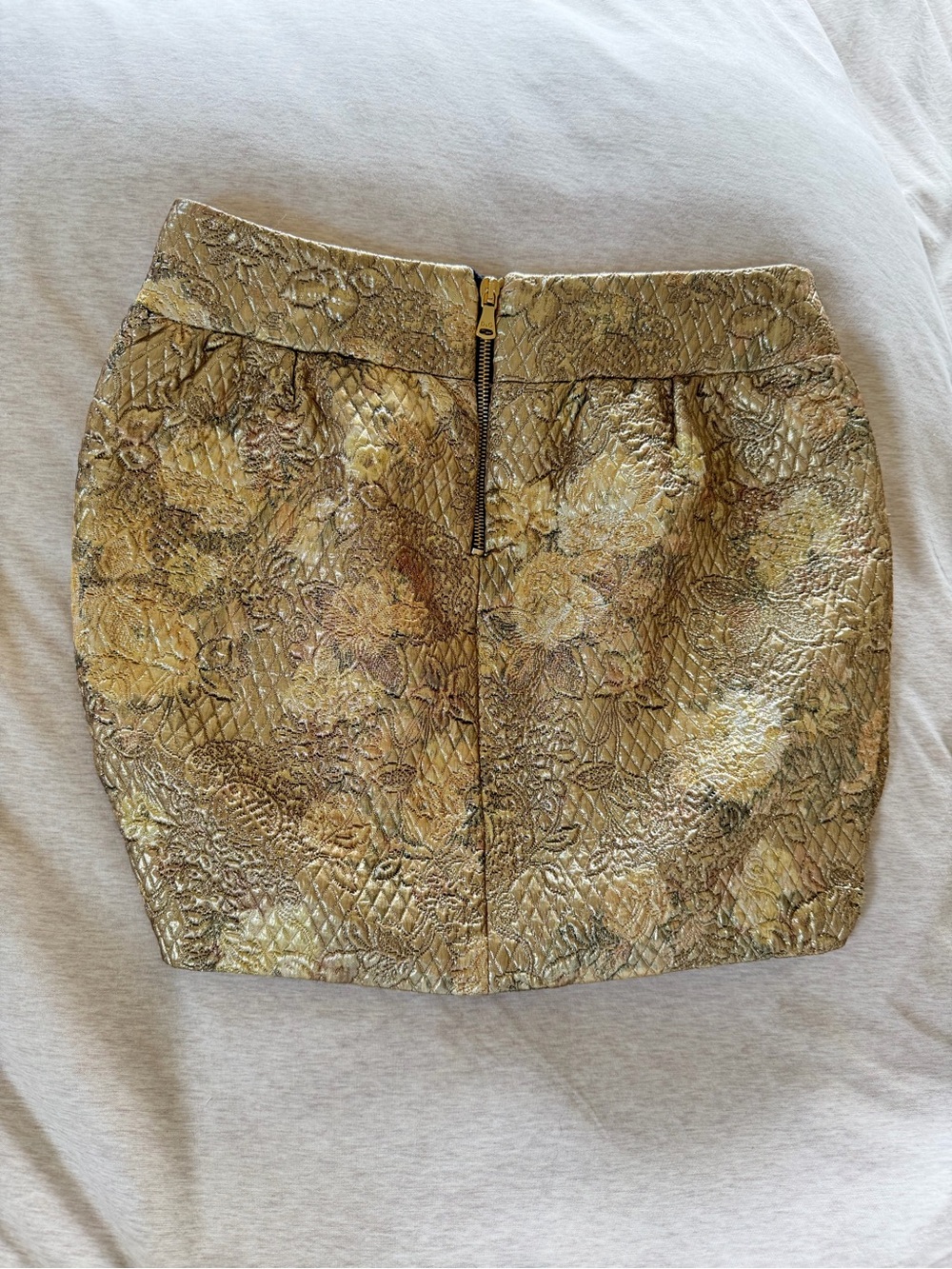 Vintage D&G Dolce & Gabbana Gold Brocade Mini Skirt - Picture 3 of 8